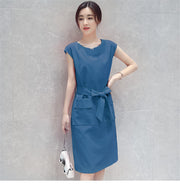 The Little Guy Wears A Petite Fashion Lace-up Student Dress